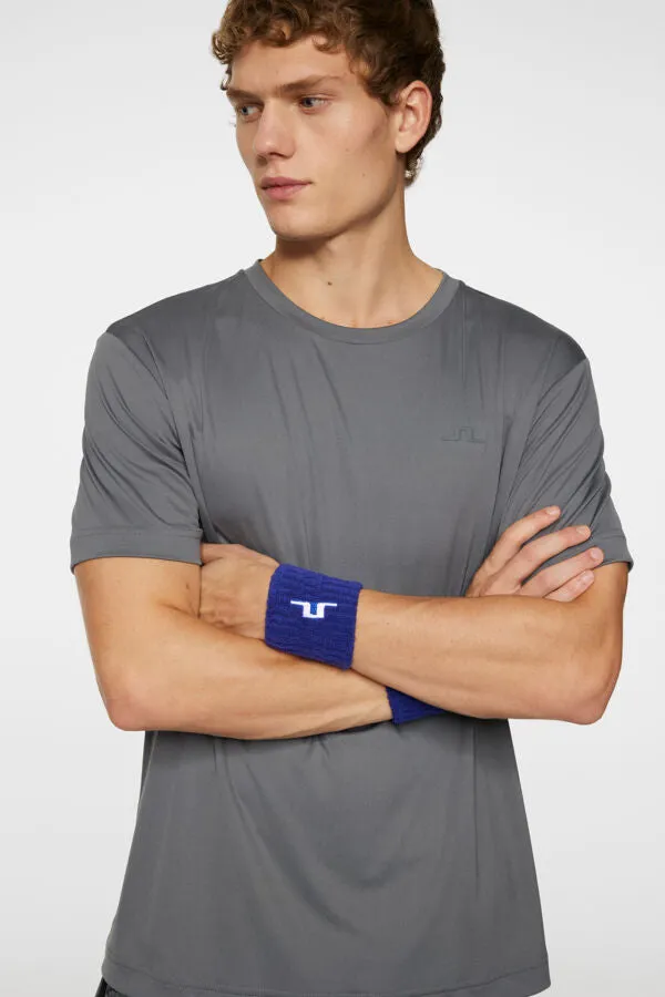 Ade T-shirt