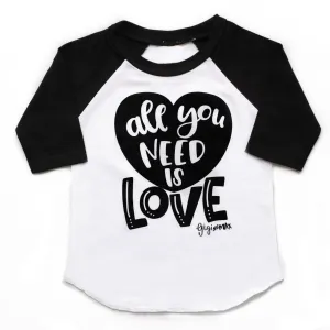 Black sleeved raglan - all you need is love in BLACK