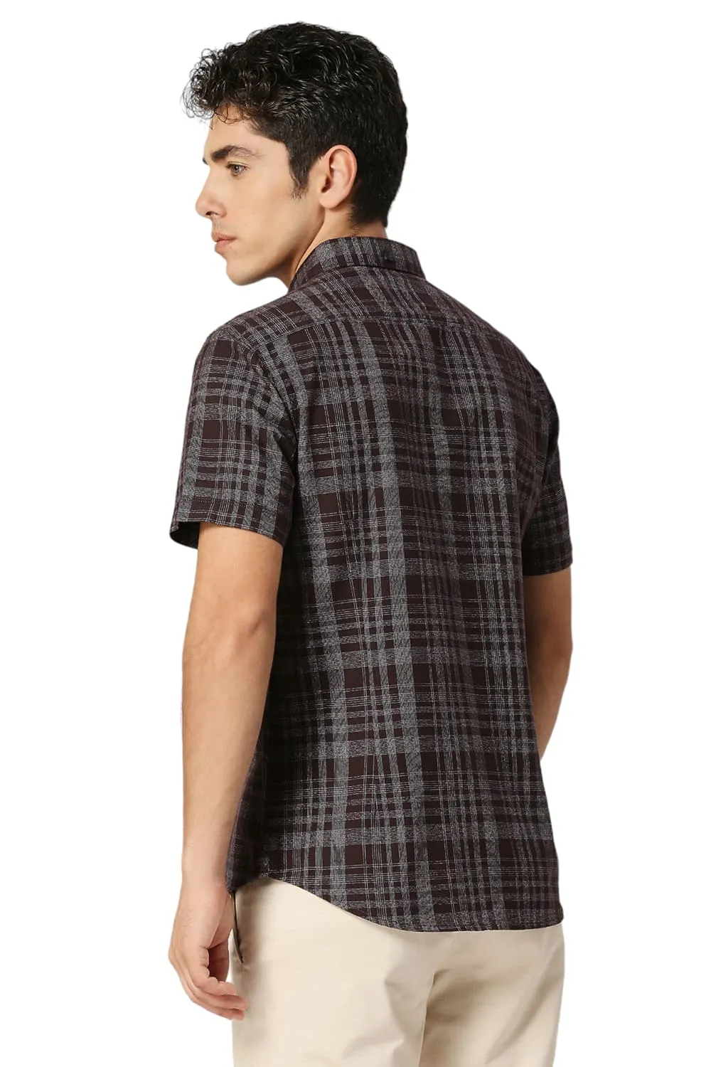 Slim Fit Cotton Twill Grindle Checks Halfsleeves Shirt