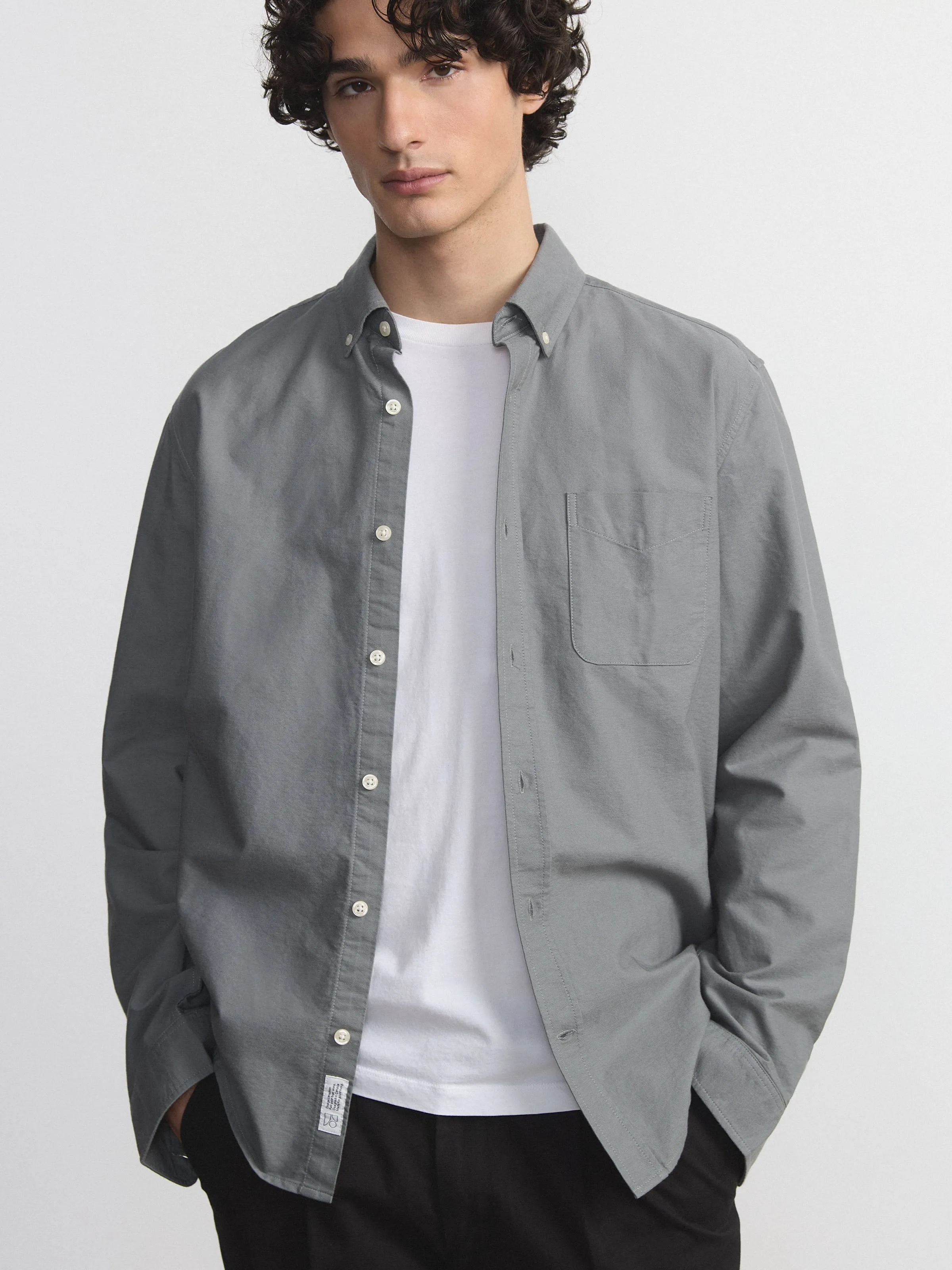 The Jasper Oxford Shirt in Slate